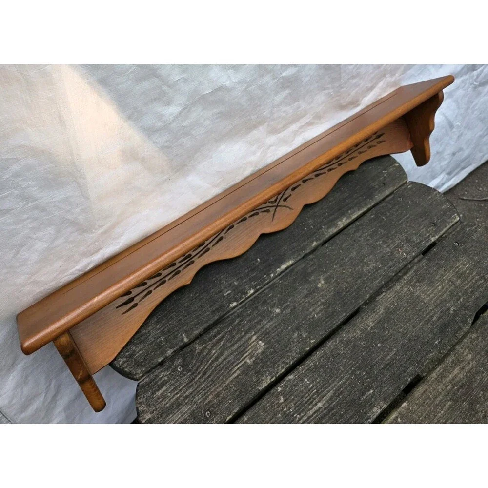 Vintage Wooden Plate Rail Wall Shelf – Decorative Scalloped Apron 36